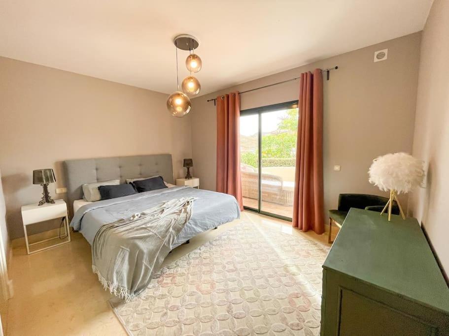 Luxurious 2 Bedroom Apartment With Spa Facilities Benahavis Ngoại thất bức ảnh